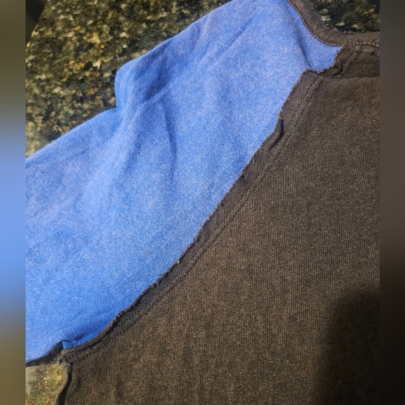 We The Free Long Sleeve Raglan Sleeve Crop Top Blue Black Womens Medium - Picture 6 of 12